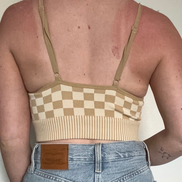 cropped tank top - Picture 2 of 2